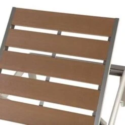 Beliani Tuinligstoel NARDO - Lichte Houtkleur Kunsthout, Aluminium -Leenbakker Winkel 1000000624 0103