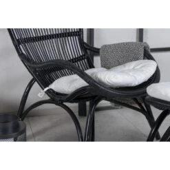 Svea - Yaral Loungestoel Met Voetenbank - Zwart - Rattan 8 Svea - Yaral Loungestoel Met Voetenbank - Zwart - Rattan -Leenbakker Winkel 4be33e1f59e3428e8f4cc4b1988b41a9