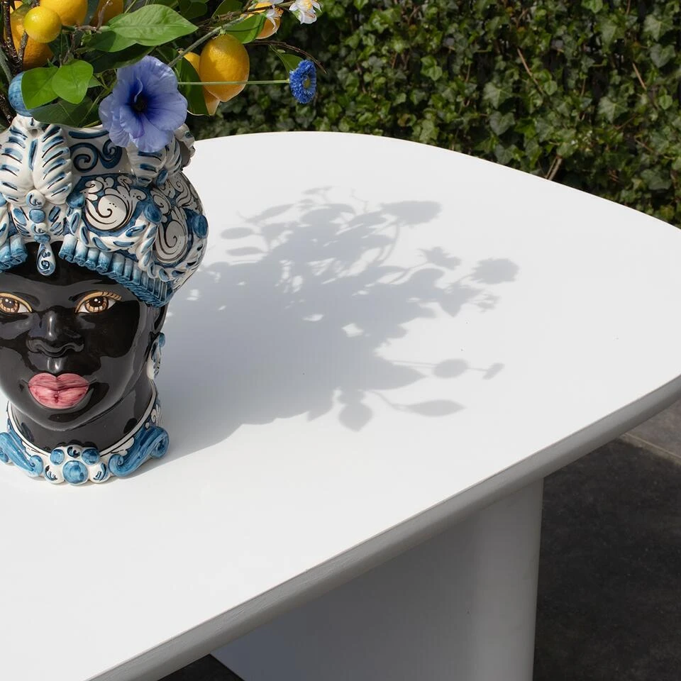 Tuintafel Deens Ovaal - Wit Betonlook - 240x100x75cm - Maya 6 Tuintafel Deens Ovaal - Wit Betonlook - 240x100x75cm - Maya - Afbeelding 6