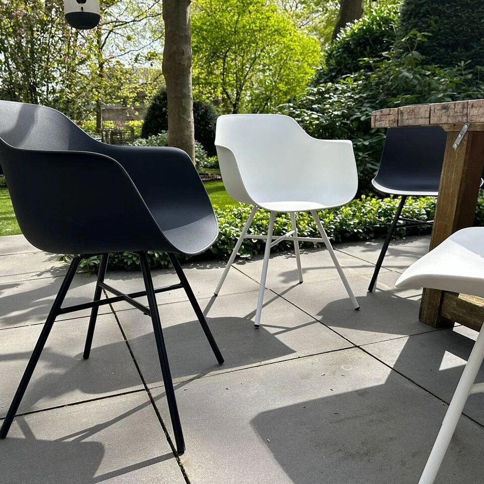 Nolon Noa-Puk Kunststof Tuinstoel Wit - Wit Onderstel 6 Nolon Noa-Puk Kunststof Tuinstoel Wit - Wit Onderstel - Afbeelding 6