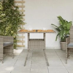 VidaXL - Tuintafel Met Acaciahouten Blad - Grijs - Poly Rattan - 80 X 80 X 75 Cm -Leenbakker Winkel e1ded899b2774610957b784ea551c8ec