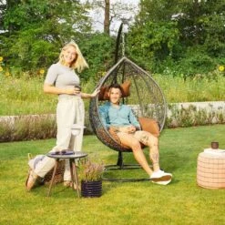 Merkloos HOME DELUXE Hangstoel CIELO Bruin Met Regenhoes -Leenbakker Winkel fe618e47437740b3bbdaede94a39f8ad 1